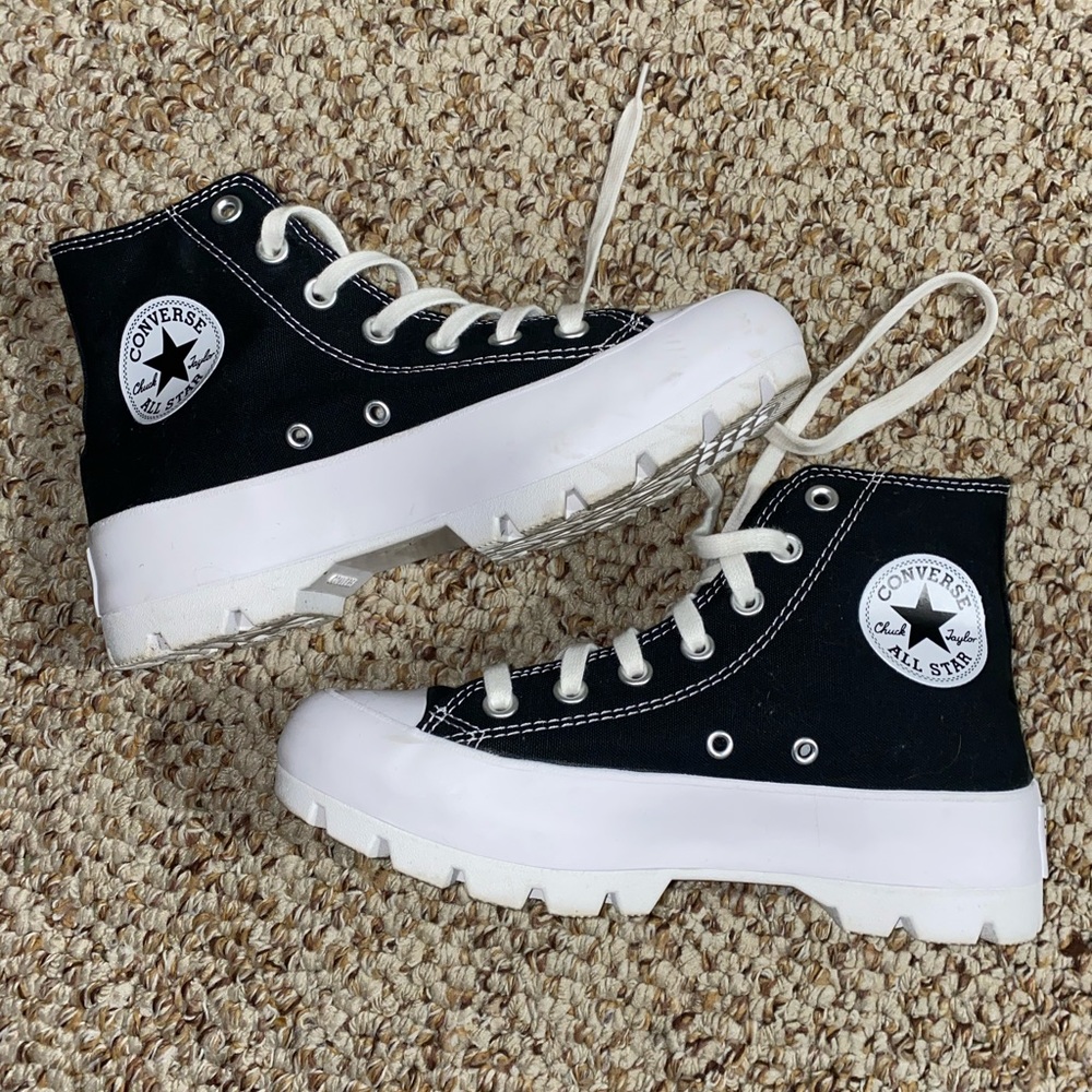 Platform size 7 Converse